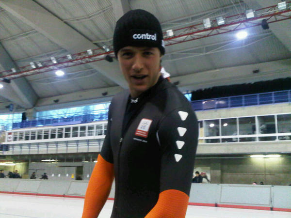 Simon Kuipers in olympisch pak